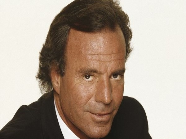 Julio Iglesias